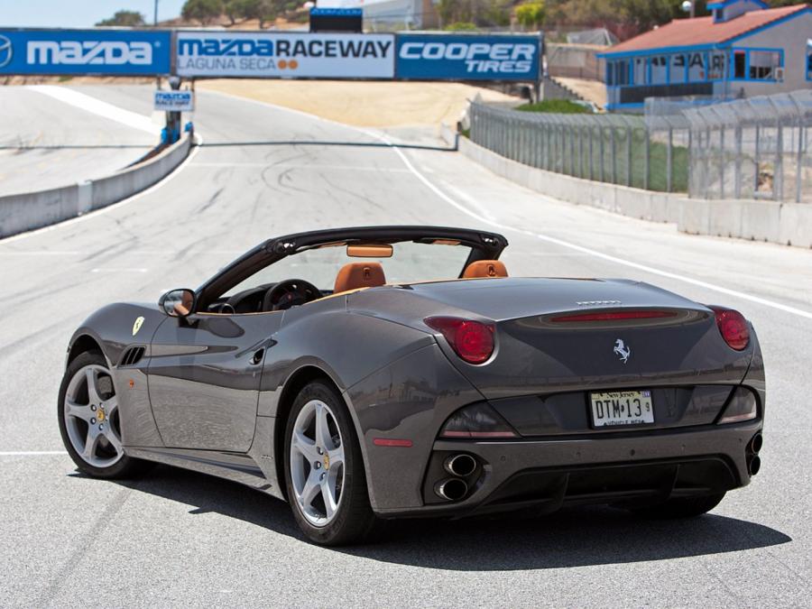  Ferrari California 2009 года  (US) (фото 12 из 14)